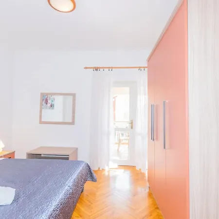 With Parking Space - 27724 Apartment